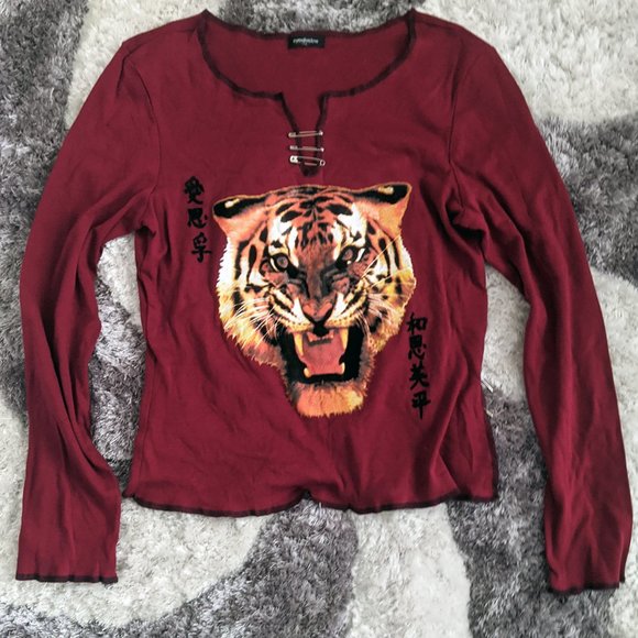 Eyeshadow Tops - Punk Tiger Face Shirt With Safety Pins 🐯